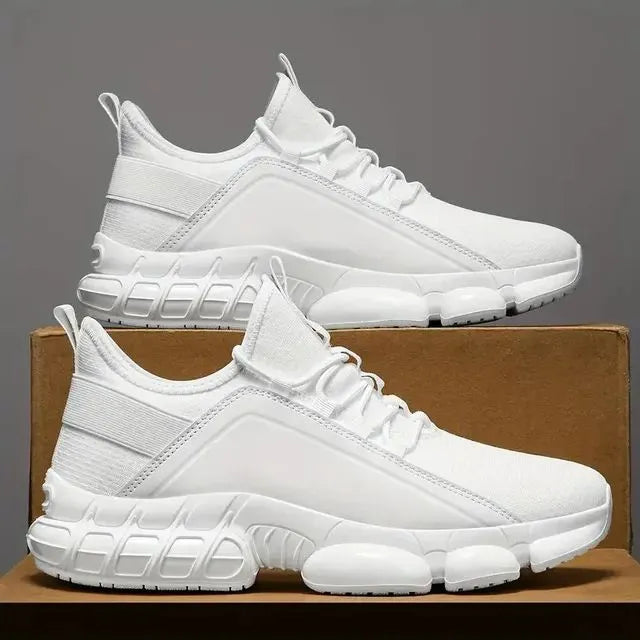 Cavinic™ Men's Lightweight Breathable Low-Top Running Shoes