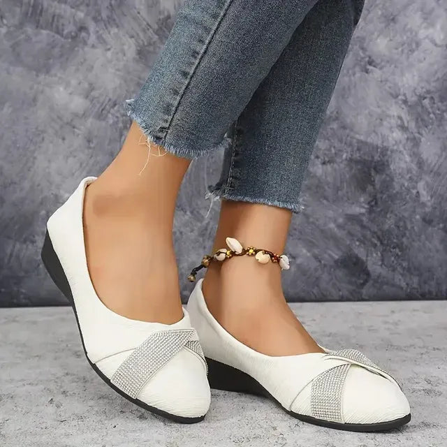 Cavinic™ Comfortable Women's Mary Jane Flat Shoes