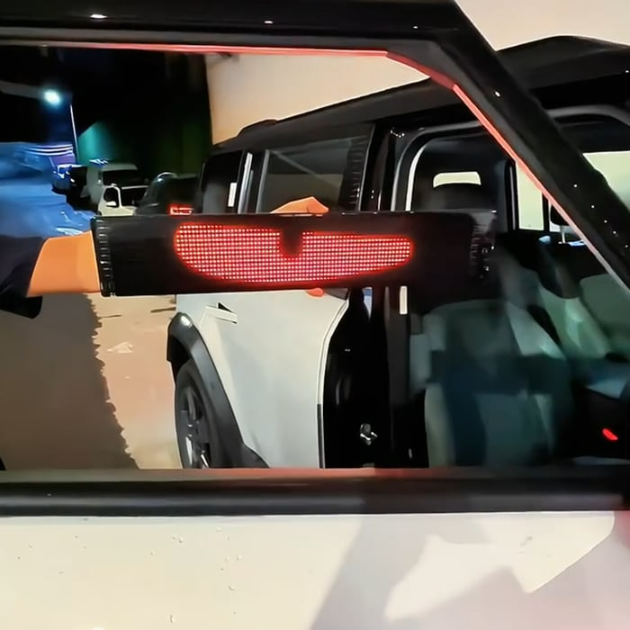 [Exclusive production] Car Dynamic LED Smart Colorful Eye Lamp Soft Screen