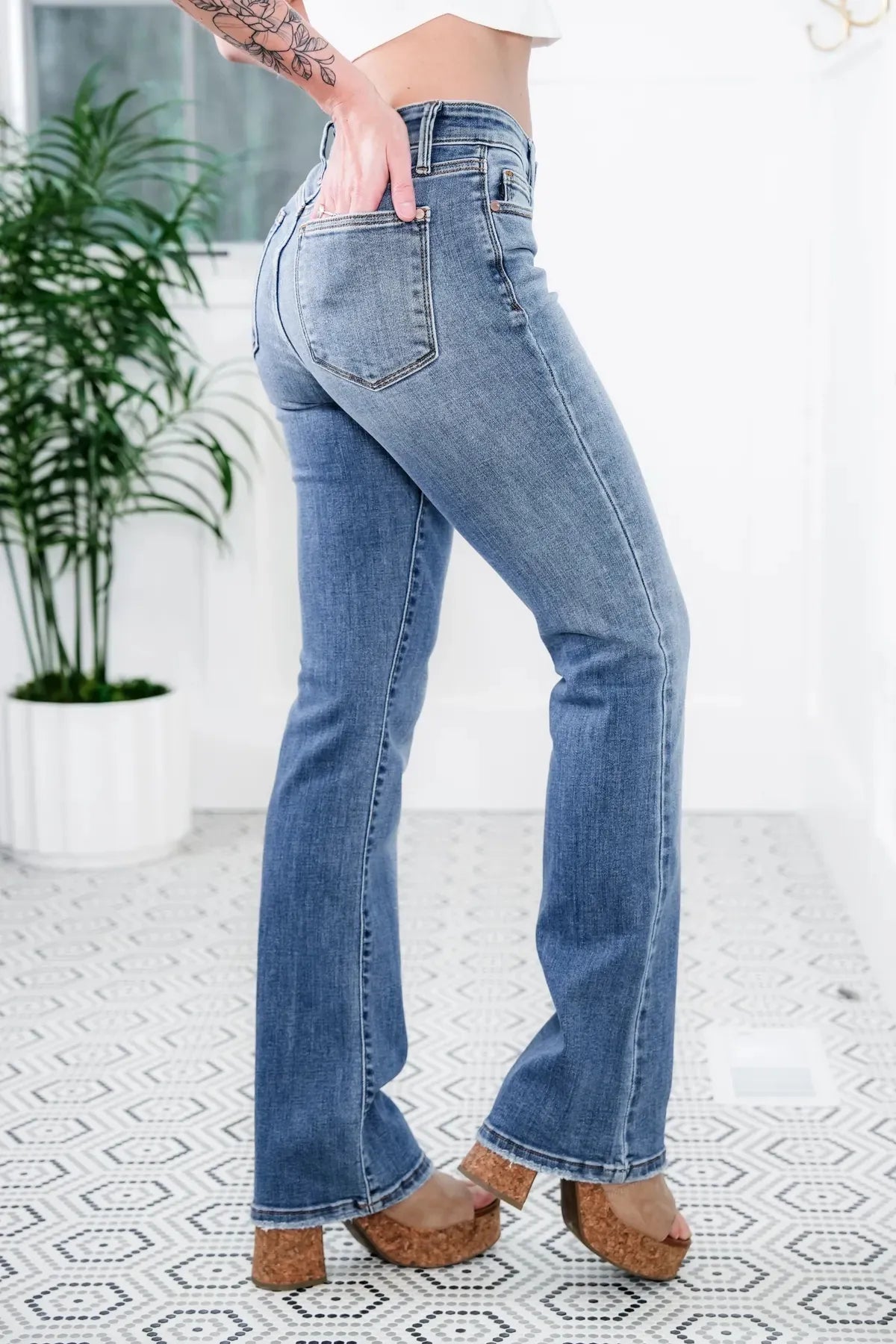 Cavinic™ Holy Grail Tummy Control Bootcut Jeans