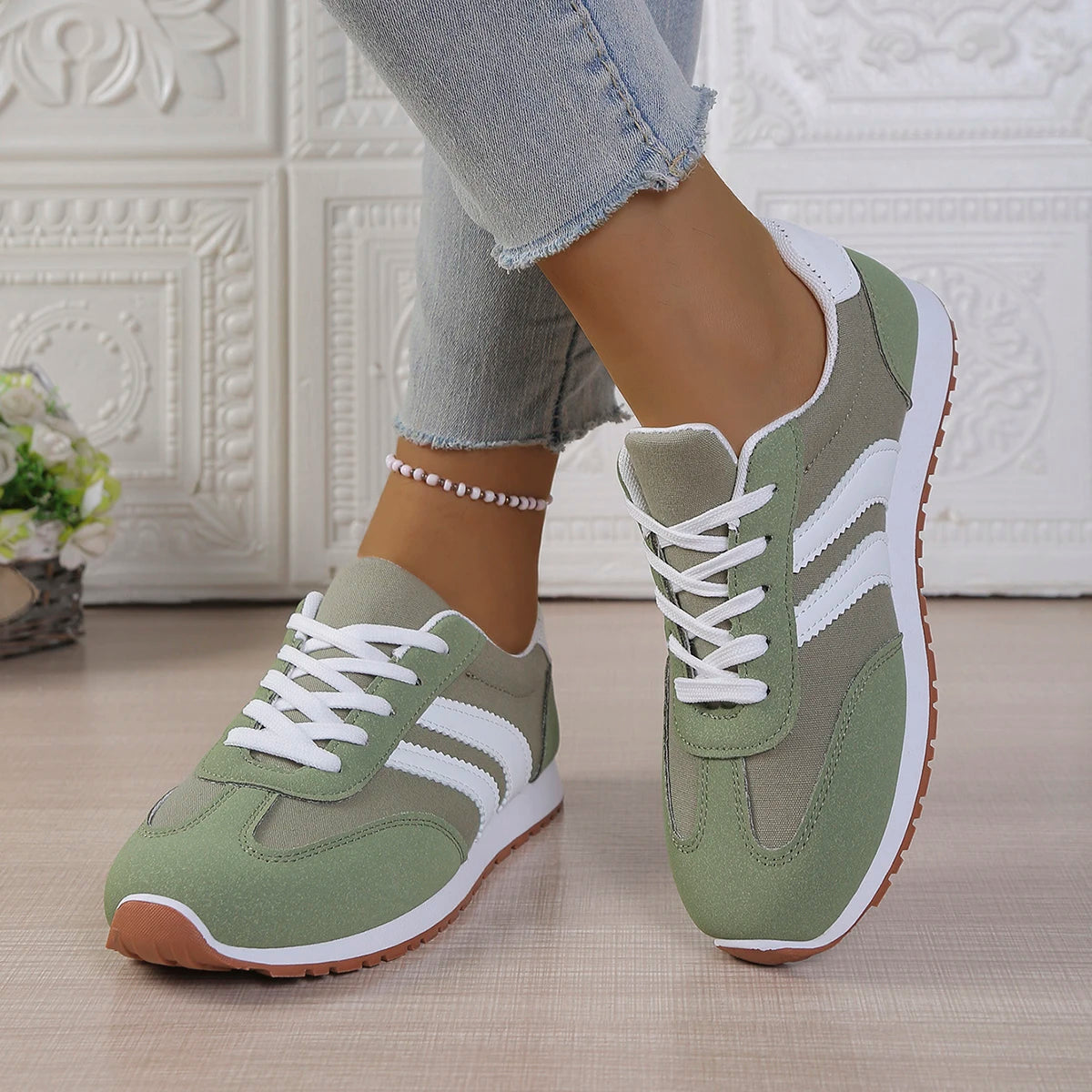 Fashionable women's shoes, non-slip outdoor sports shoes, tennis shoes, training shoes