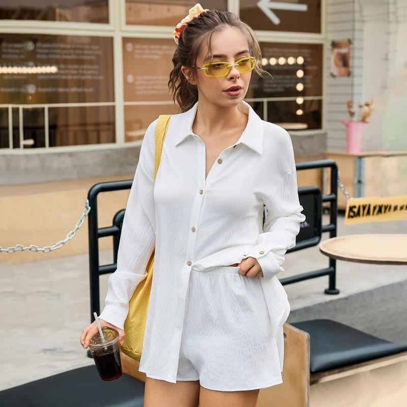 Women's Shirt And Shorts Set Made Of Chiffon Fabric