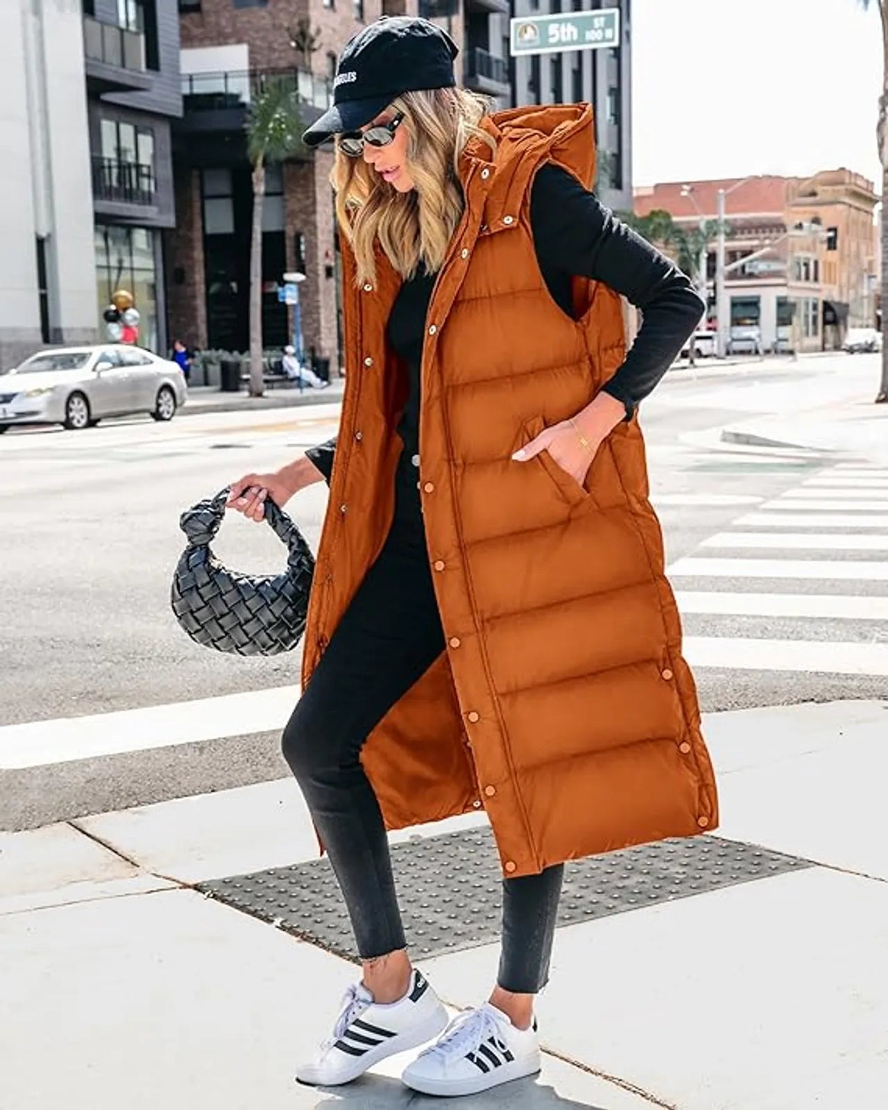 🔥 Women's Long Puffer Vest | Quilted Hood & Button Closure ❄️