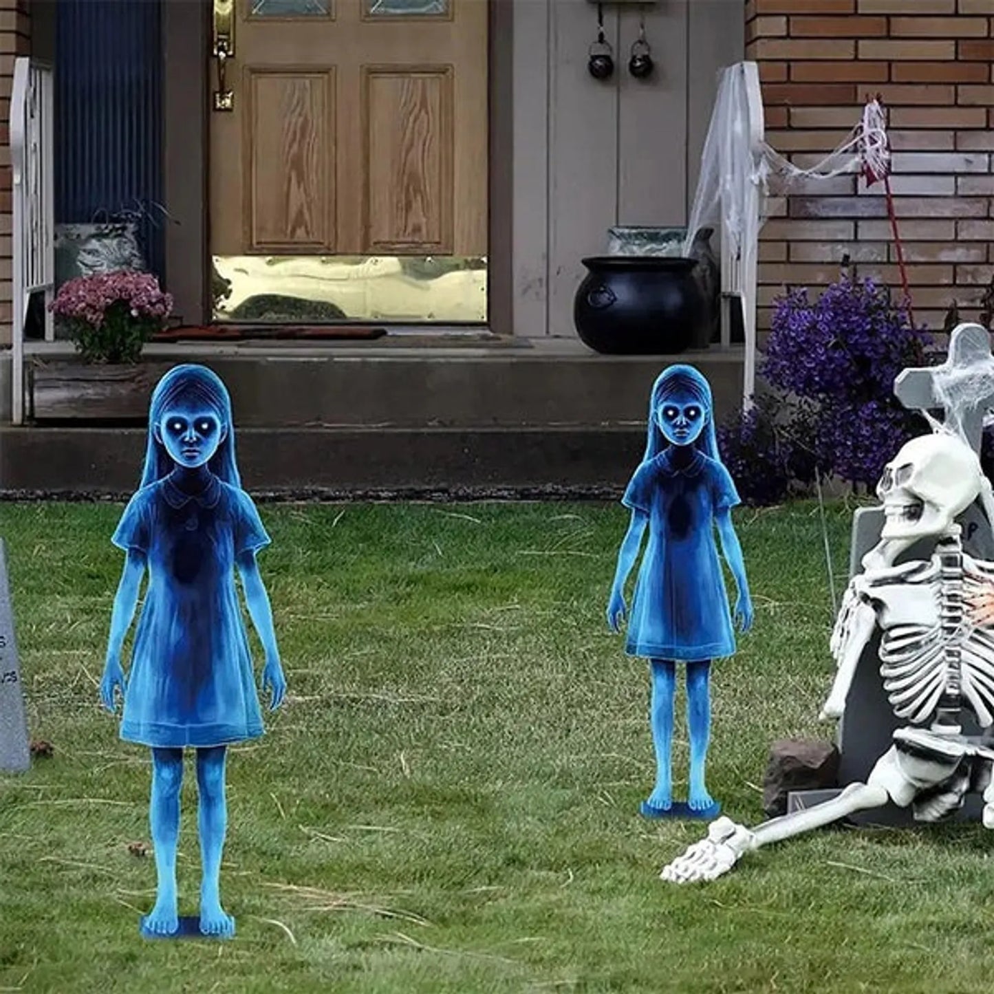 🔥 Last Day 50% OFF 🔥 👻Girl Ghost Courtyard Decoration for Halloween👻