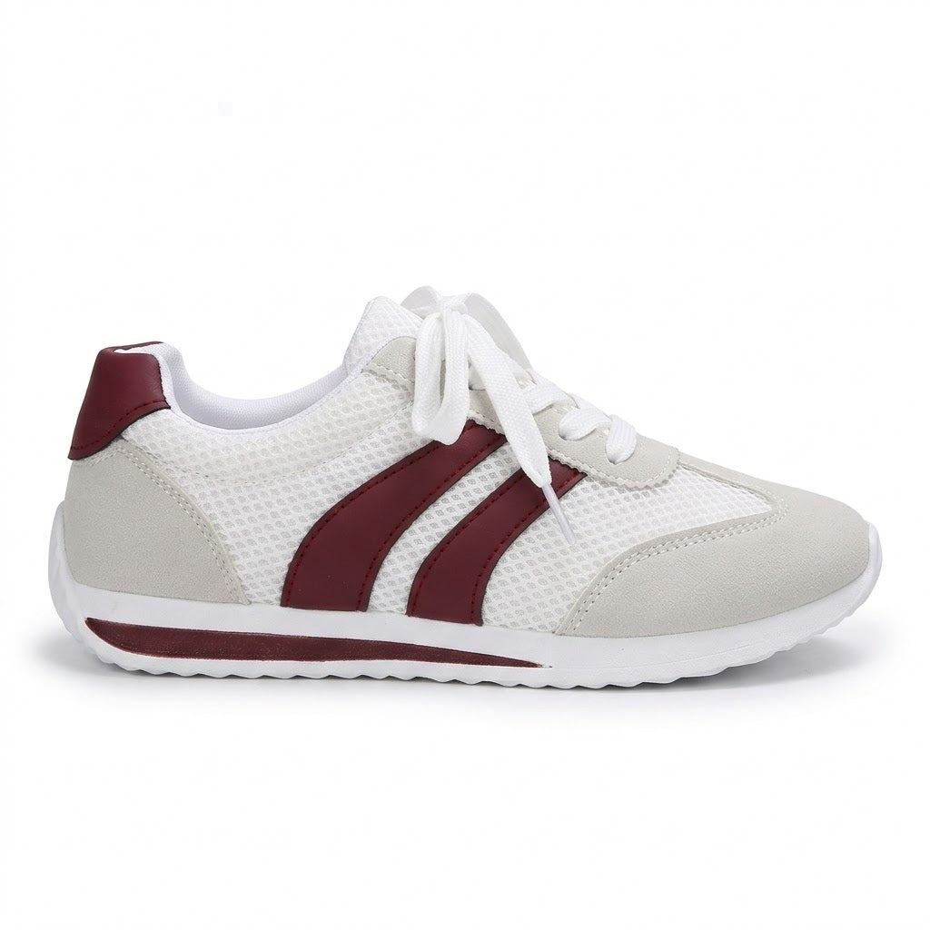 Fashionable women's athletic shoes, round-toe sneakers with thick soles